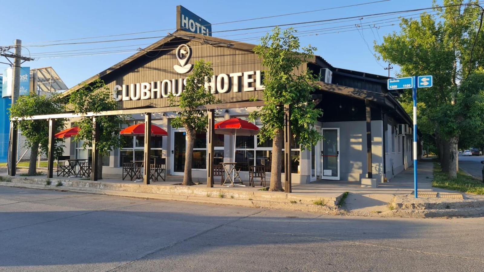 Club House Hotel เจเนรัลโรกา ภายนอก รูปภาพ